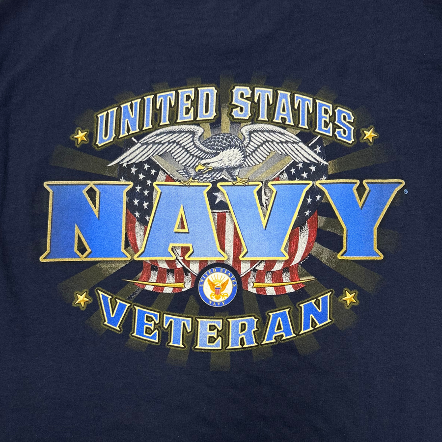 United States Navy Veteran Perched Eagle T-Shirt (Navy)